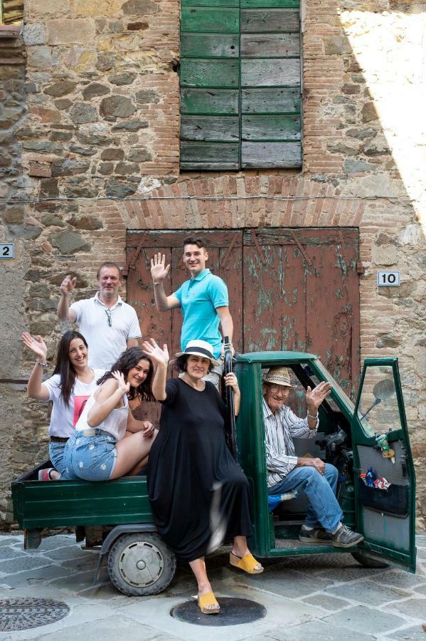 La Casa Di Gelda Villa Montalcino Bagian luar foto